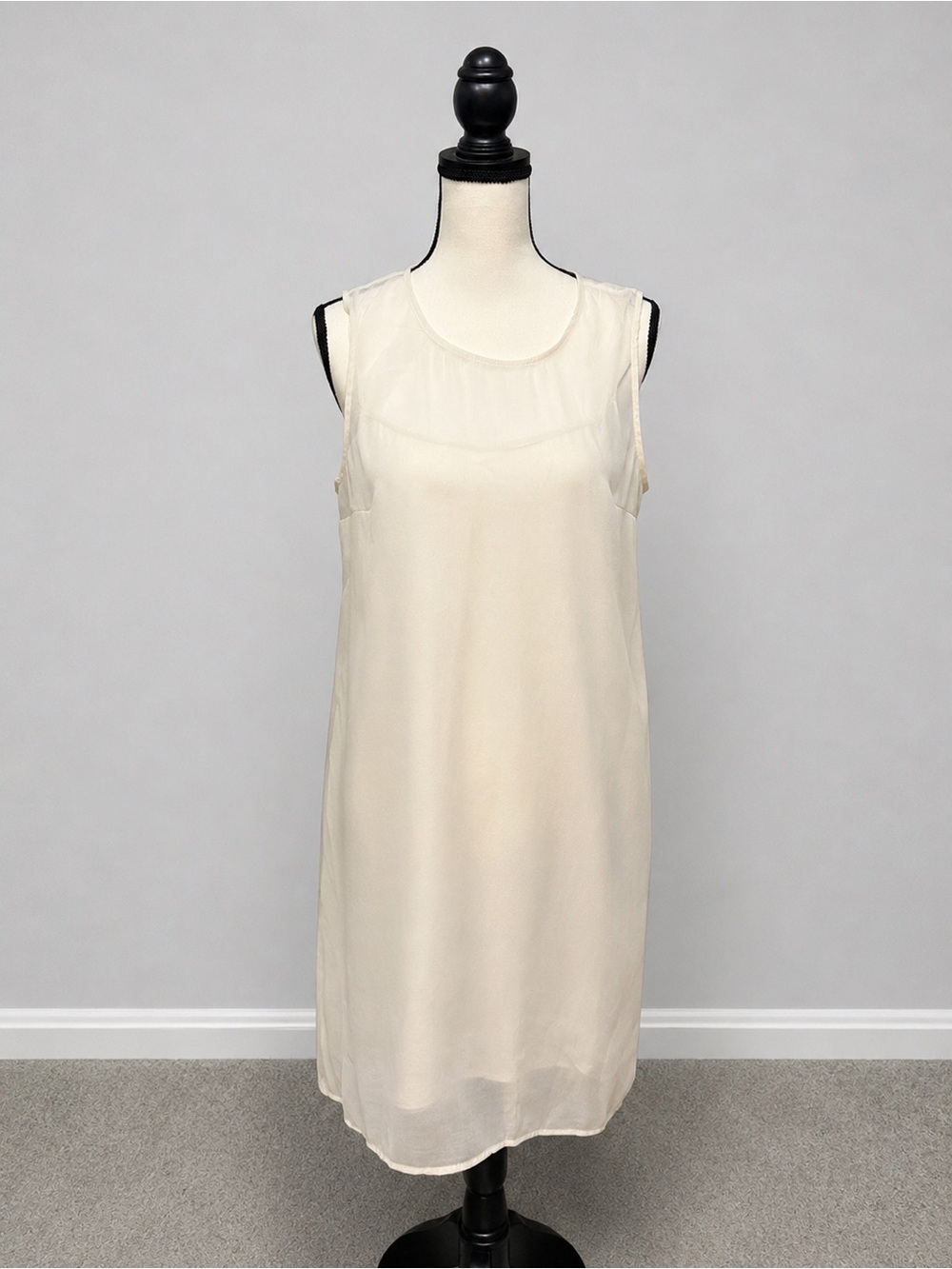 Sleeveless Cream Shift Dress